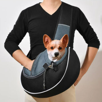 Women’s Outdoor Pet Carry Bag – Crossbody Dog & Cat Carrier