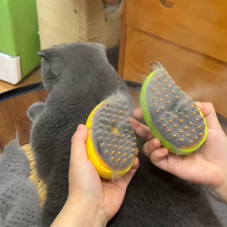 Pet Steam Grooming Brush - For a Fresh & Smooth Coat